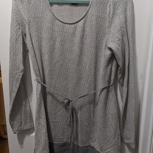 Maternity long sleeve top